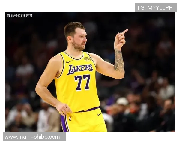 东契奇创历史成就前十场344分89助攻36记三分球无人能及