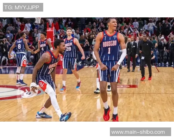 小贾巴里谈投篮进步与申京合作的显著成效